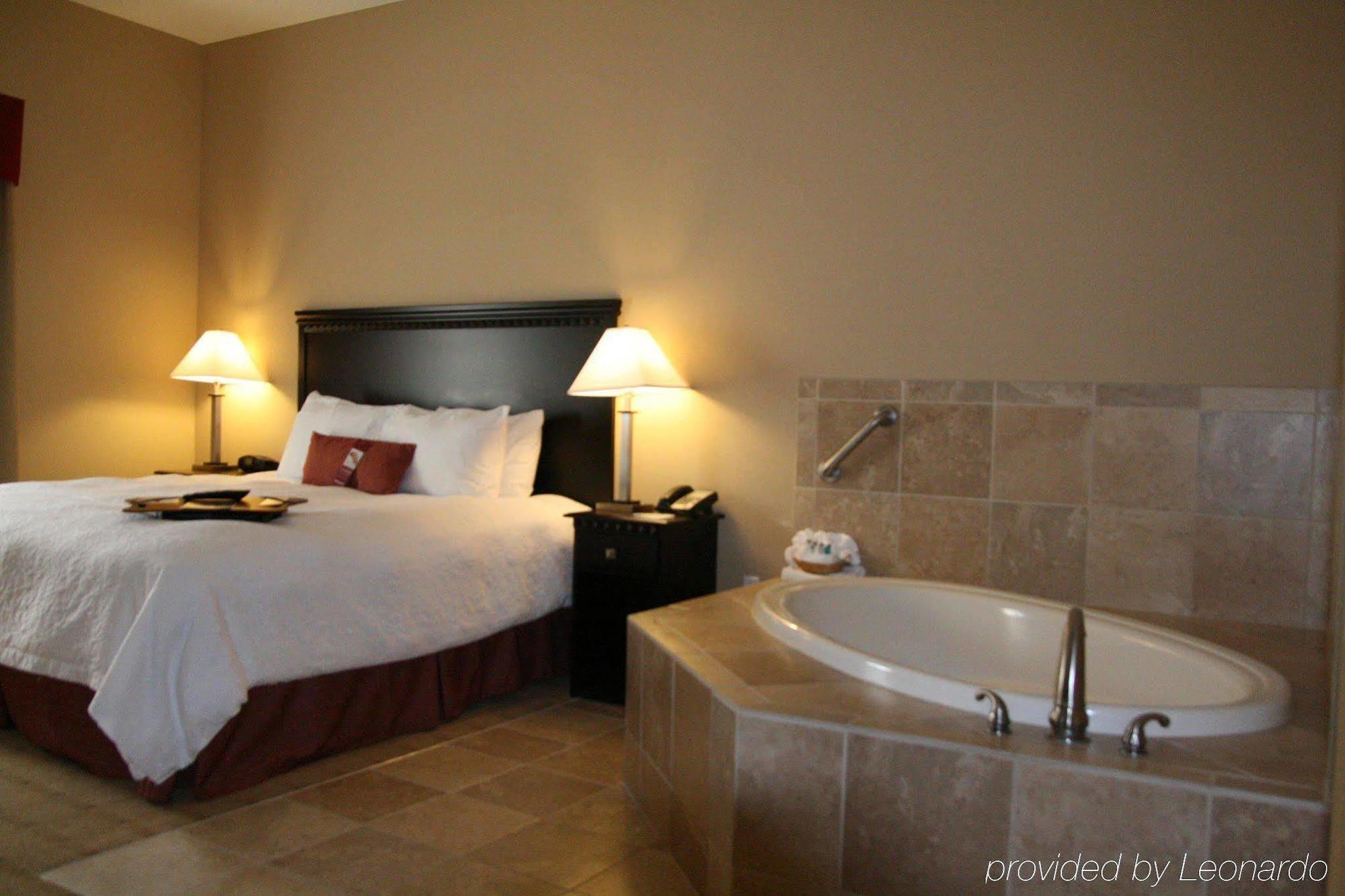 Hampton Inn Dade City - Zephyr Hills Værelse billede